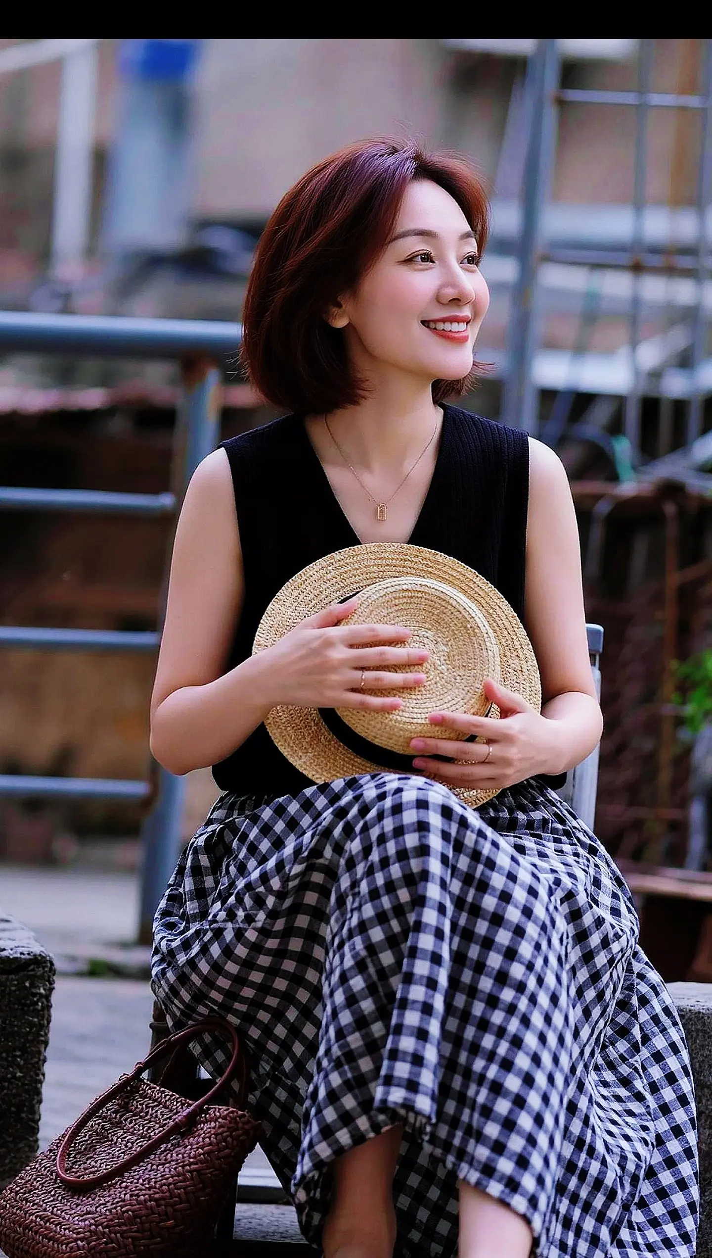 AI复古生活照 随变ai随便玩 伙伴计划广告分成玩法达人