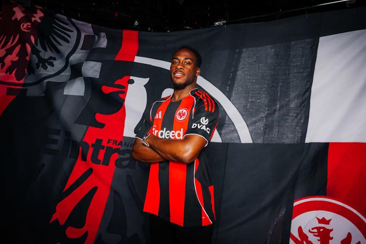 意甲联赛 上午浅看了一下今夏前锋引援的潜在目标范围，再跟一条前锋引援的，回看一下