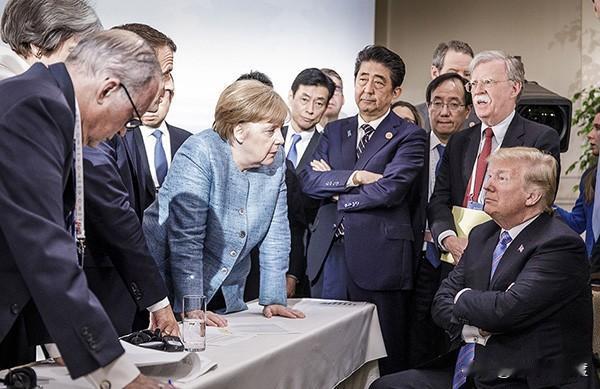 G7峰会上，特朗普把盟友挨个数落了一遍
激情开麦
 
6月16日G7峰会期间，特