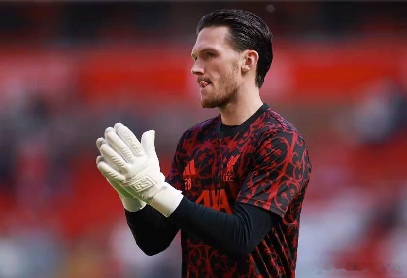 三门顶上！伍德曼5扑救助利物浦取胜。阿利松、马马尔达什维利伤缺，利物浦三门伍德曼