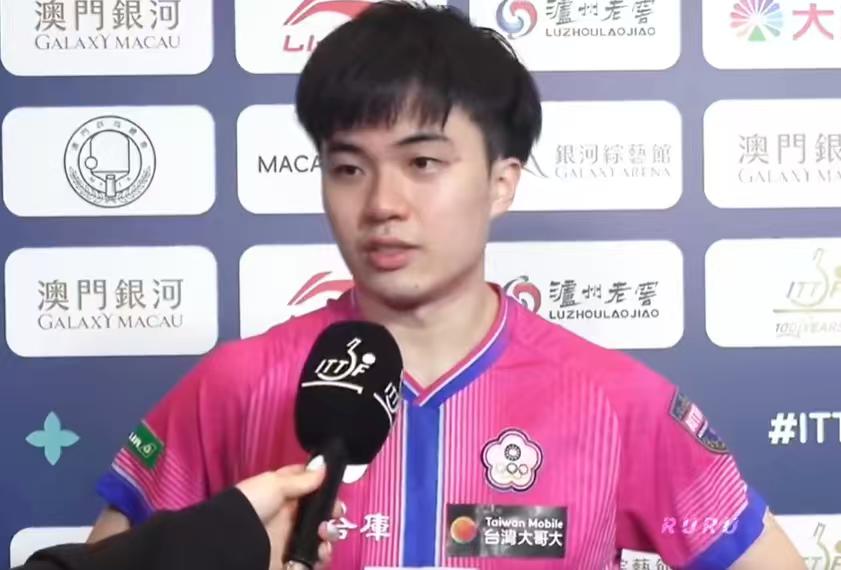 林昀儒赛后采访，说今年世界杯儿目标是小组出线。
去年林昀儒在小组赛中输给奥恰洛夫