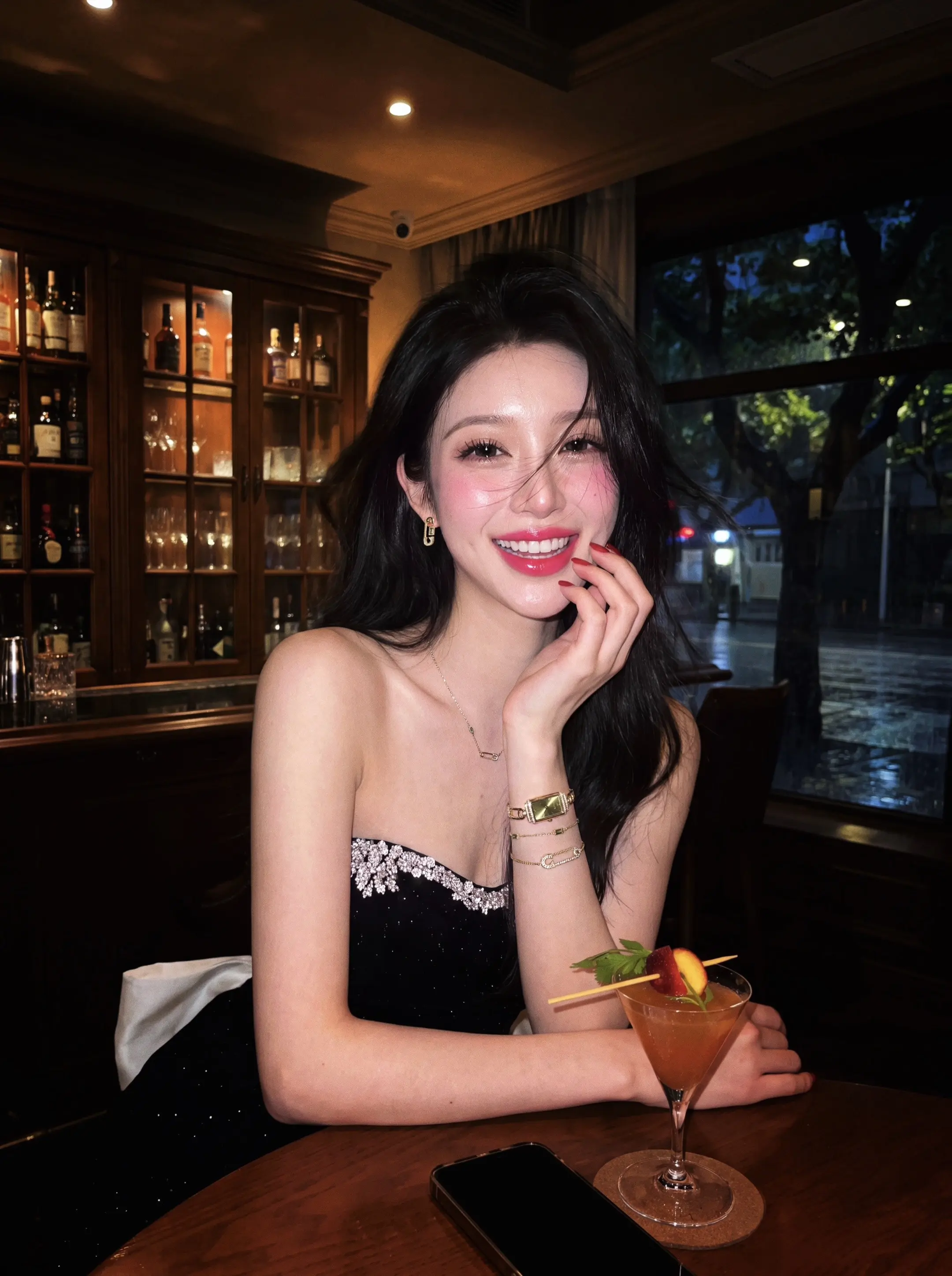 手表戴在手上才漂亮 钱花在自己身上才值得