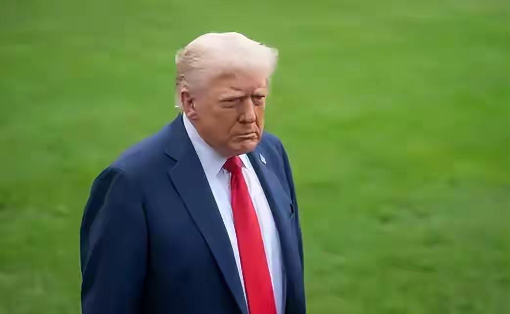 熟悉特朗普行事风格的朋友都知道他向来热衷于在国际舞台制造话题、抢占关注度，哪怕眼