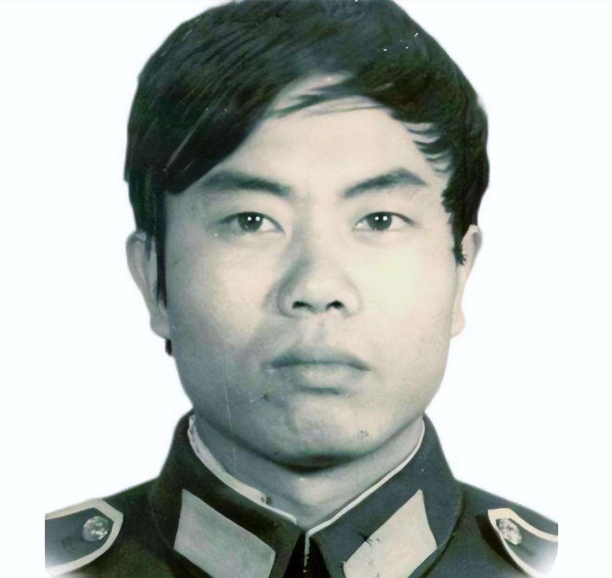 中国首位为缉毒事业牺牲的民警，25岁卧底毒枭24次，遗体被发现时已覆盖白霜
19