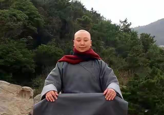 王铎：好多人都去美国洛杉矶找李娜
朋友们，网传李娜10月8日要回来，举办大型音乐