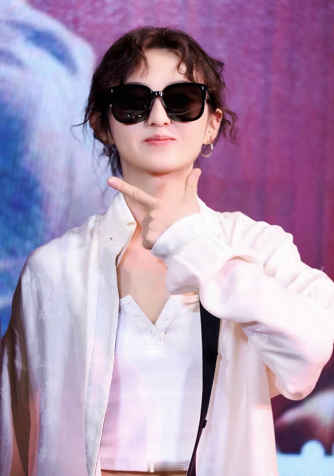 男孩子要对自己狠一点，2025年一整年没喝过奶茶，保持健康的生活方式，吃干净的食