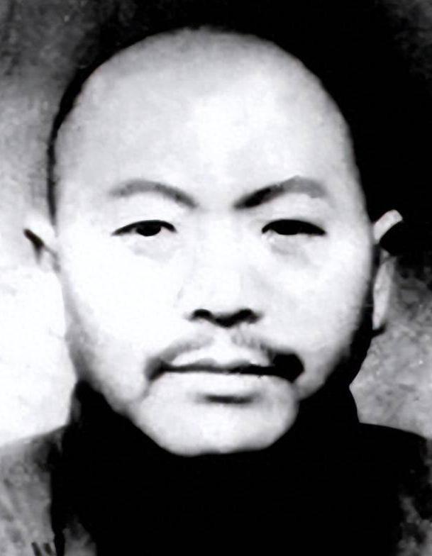 1940年，得知儿子黄标在给日本人当差，黄母留绝笔遗书羞愧自尽。74年后，这位“