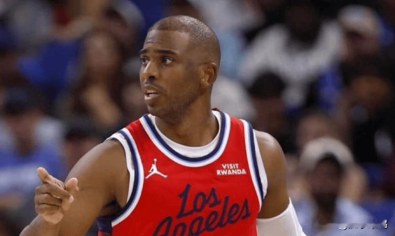 火箭出泰特追逐保罗，把哈登也带上，回火箭夺冠多好



火箭追逐控卫，看来还是对