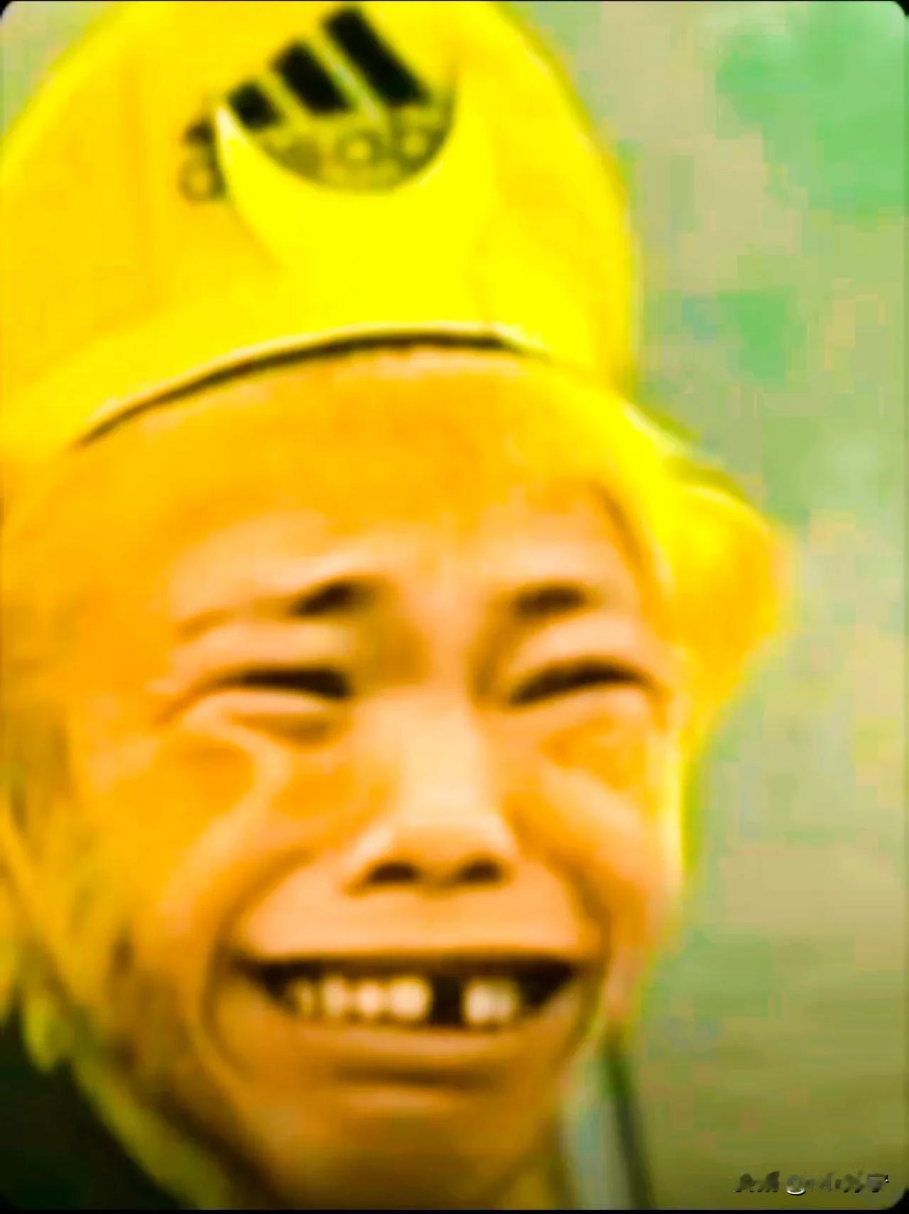 过完年，你开着帝豪参加同学聚会，班长拒绝给你发送定位。门口保安说网约车禁止入内，