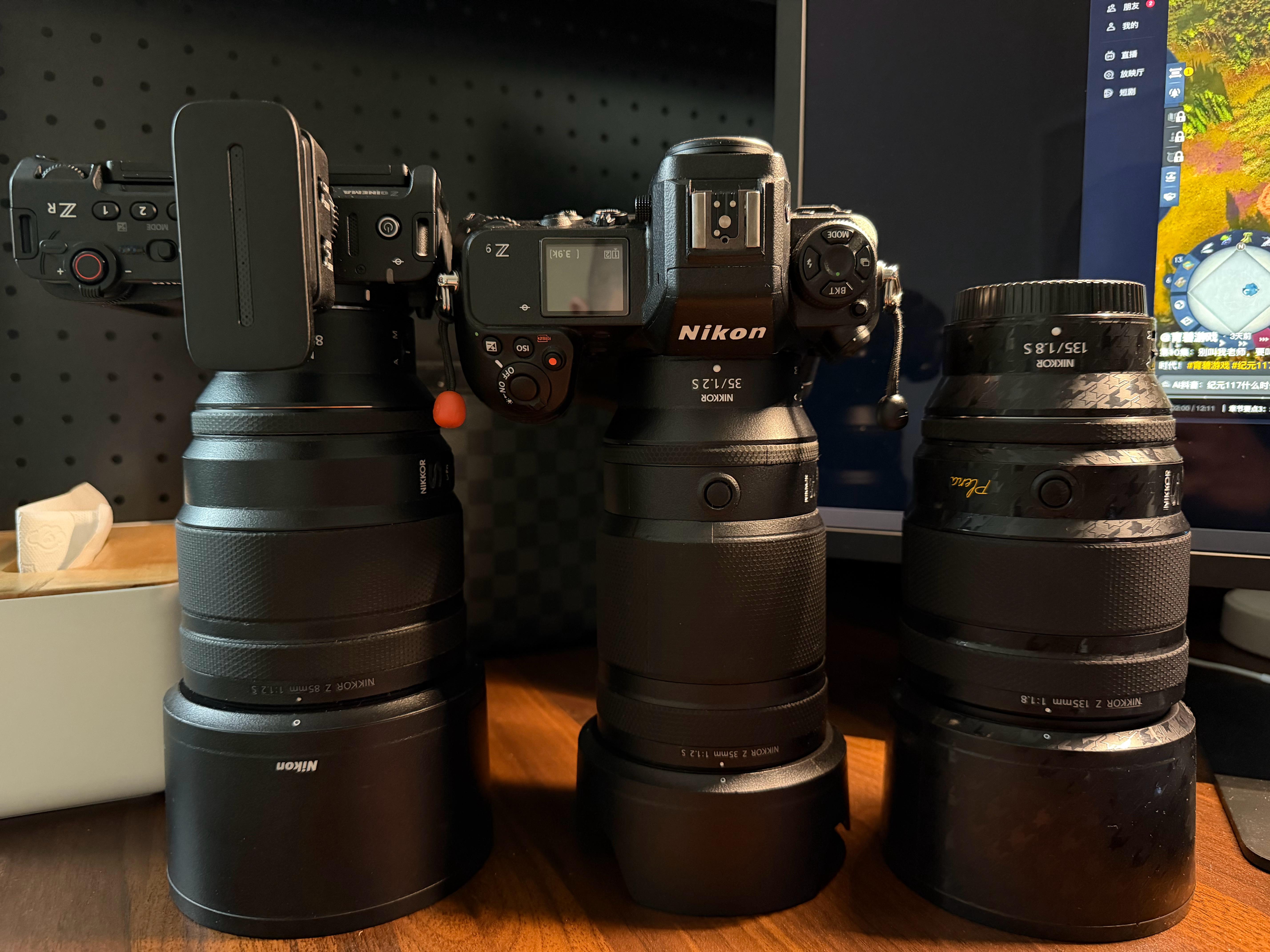 二十几岁玩摄影这不拍那不拍总觉得自己很了不起三十几岁靠摄影吃饭只要赚钱低俗的 擦