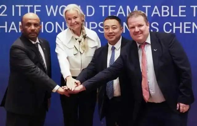 WTT世界乒联主席索林这回彻底尴尬了！ 
 不是因为王楚钦、林诗栋因伤退赛导致北