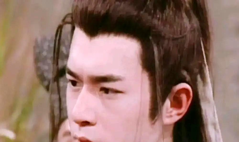 他们拍这部电影，根本不想赚你的票房。
《寻秦记2023》首周破1.2亿，但古天乐