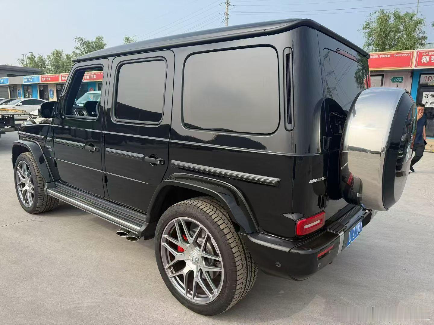奔驰 G级 2025款 G 63 AMG 4.0T2026年2月上牌、6800k