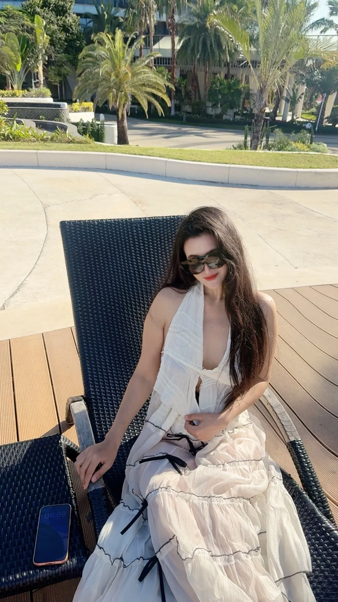 活在自己的热爱里。