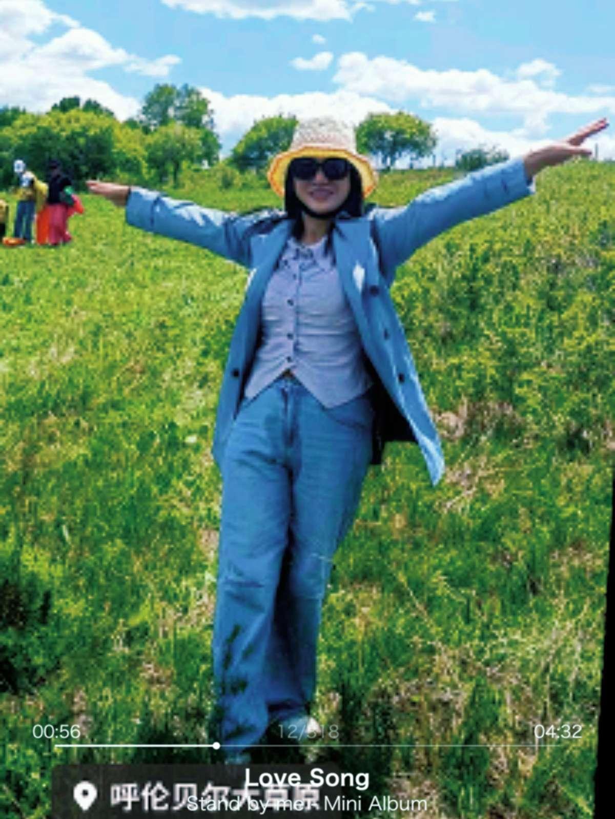 @笑容☆应对每一天 祝你大草原之旅愉快，祝你开开心心快快乐乐过好每一天，富贵荣华