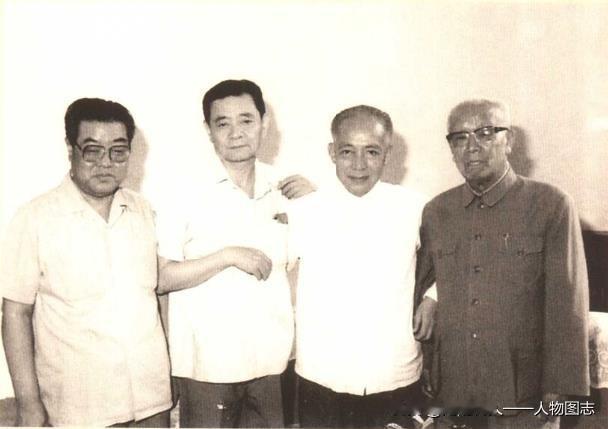 右起:黄欧东、陈丕显、刘异云、张铁军。1985年7月17日摄于质实里大院。