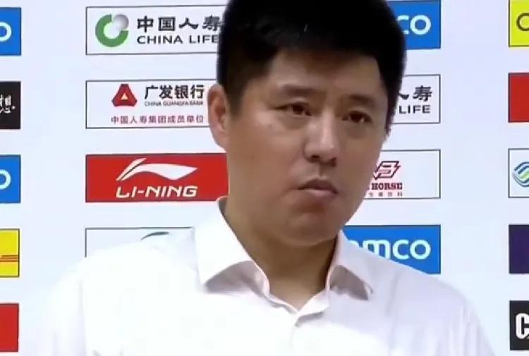 不得不说，CBA本赛季冠军将从以下6支队伍中产生:
1，北京队:35％
陈盈骏+