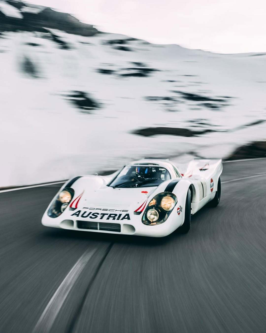 【赛道霸主保时捷917—一个传奇的诞生】在赛车运动的历史长河中，很少有一款车能像