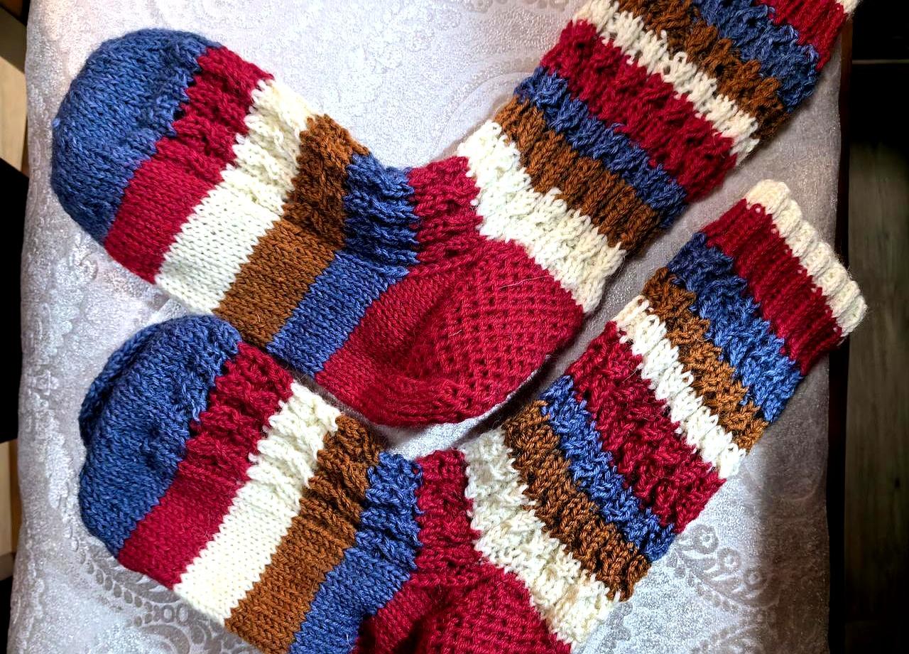 “我直接把它从冷冻丢进空气炸锅，居然没炸！”
 

评论区瞬间刷屏。
 

山姆