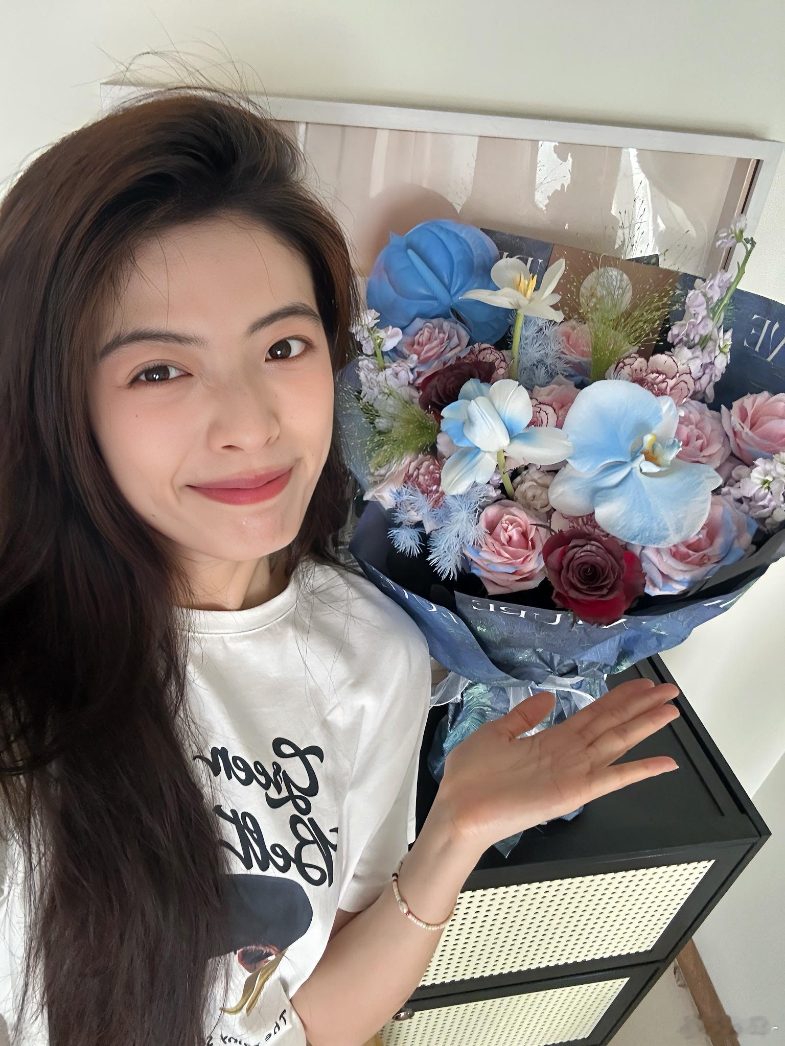 嘻嘻 520快乐啦关于舒岛和肥肥 ​​​