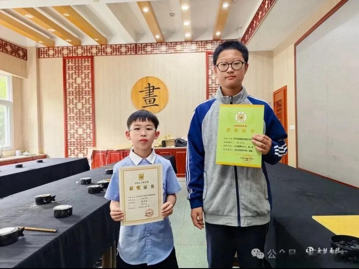 台州玉环两名少年将征战世界舞台安吉落幕的五子棋世青赛选拔赛上，玉环两位少年脱颖而