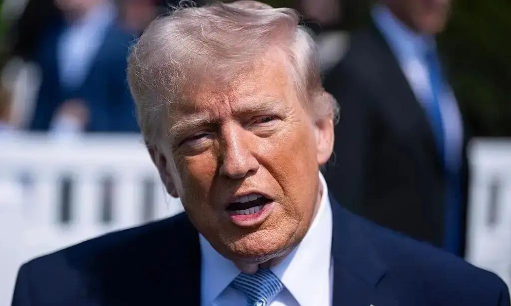 霍尔木兹海峡这件事，真正可怕的地方，不在于某句狠话本身，而在于有人试图把全球能源