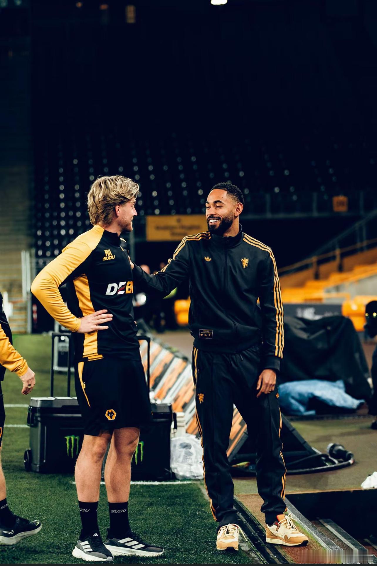 B费两射一传封神！曼联客场狂胜终结3轮不胜，争四悬念重燃🔥英超第15轮焦点战，