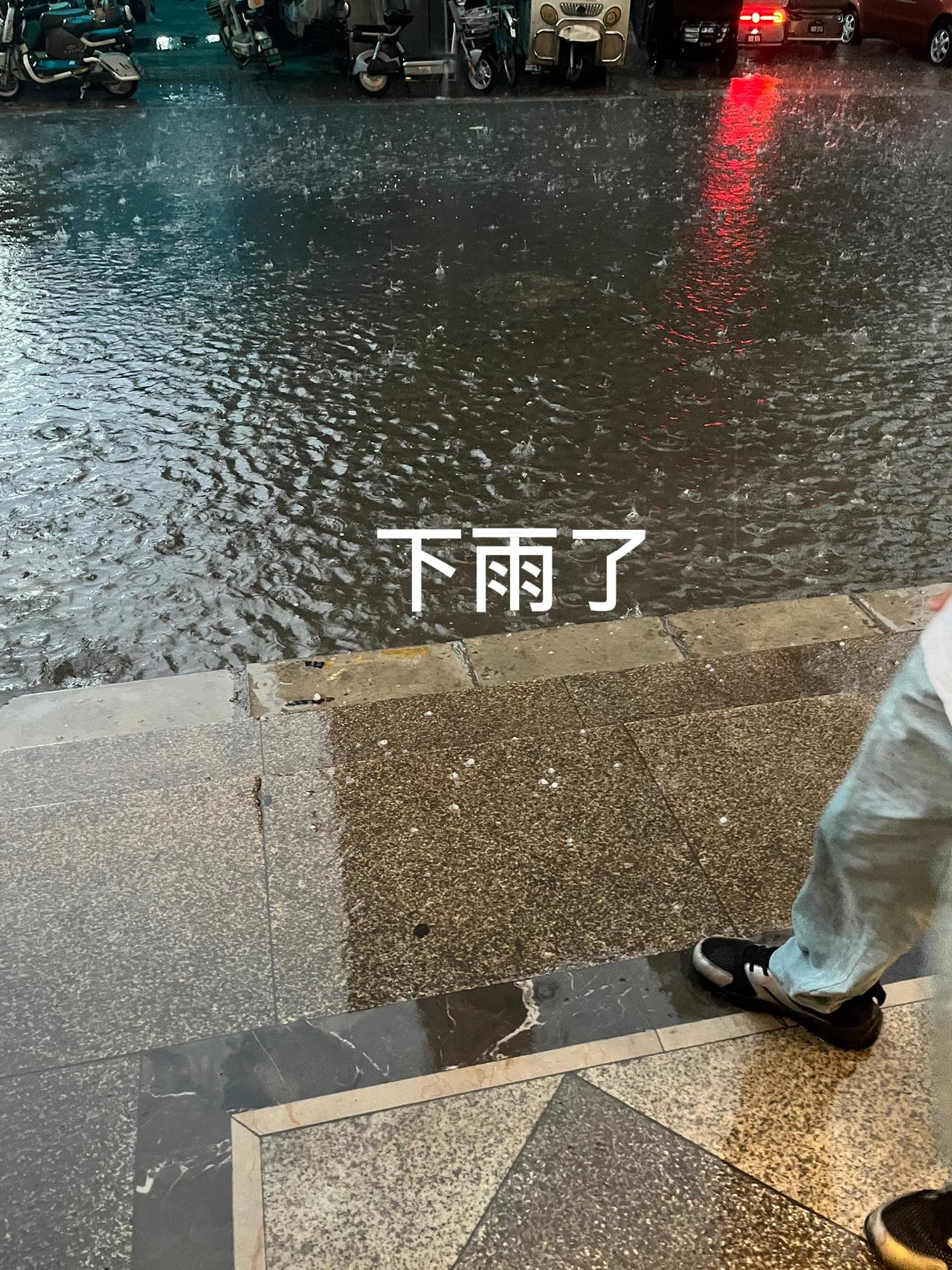 当我们把当下的每一天都过得扎实安稳，未来的轮廓自会渐渐清晰，所有期许的美好，都会