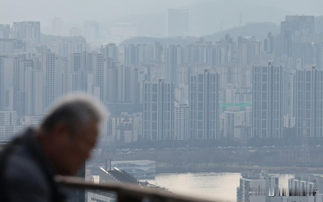 【首尔公寓均价突破15亿韩元（人民币733.5万） ，韩国楼市持续"高温"跨年】