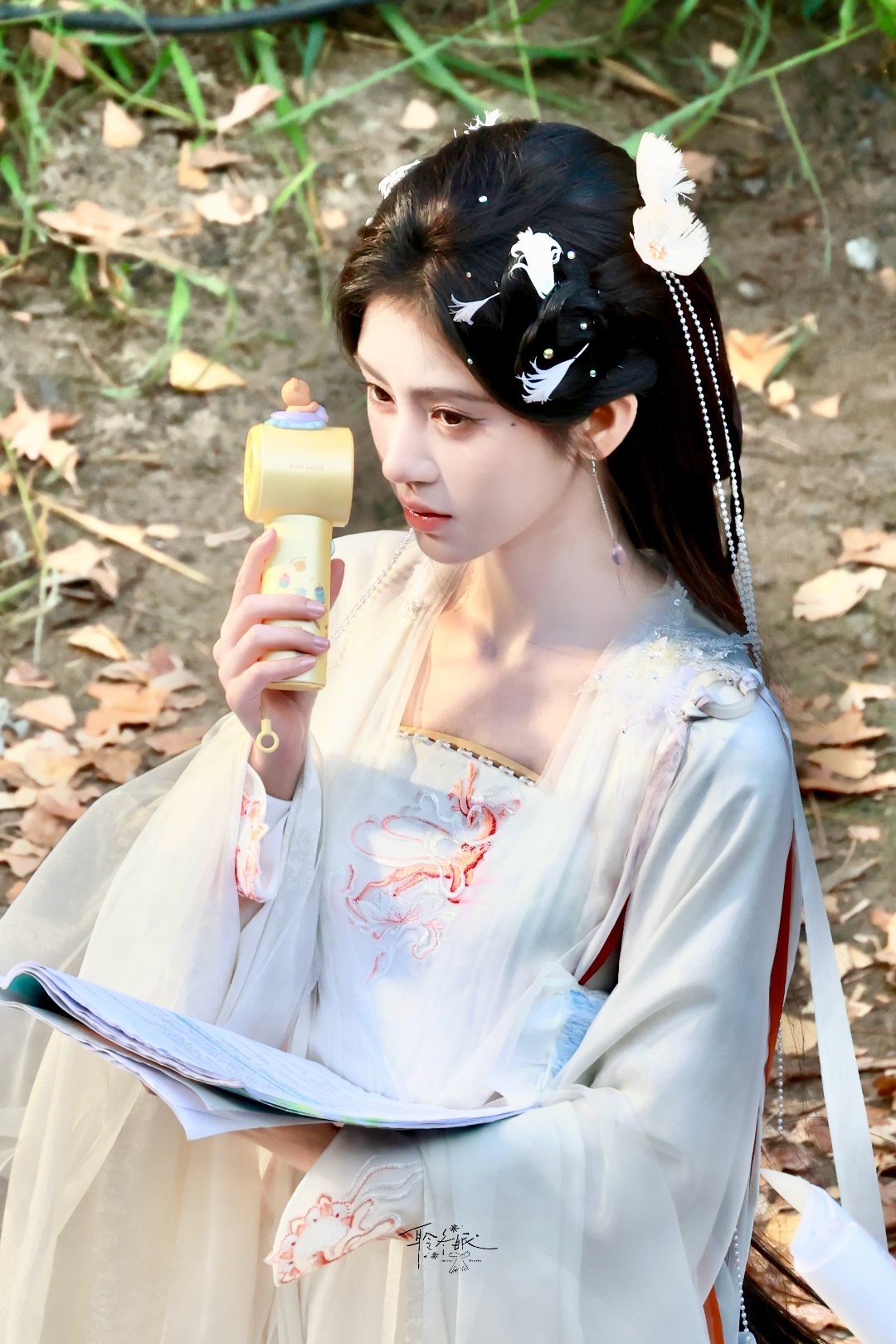 鞠婧祎 jjy鞠婧祎来战jjy鞠婧祎阿黛遇见你是故事的开始，走到底是余生的欢喜 