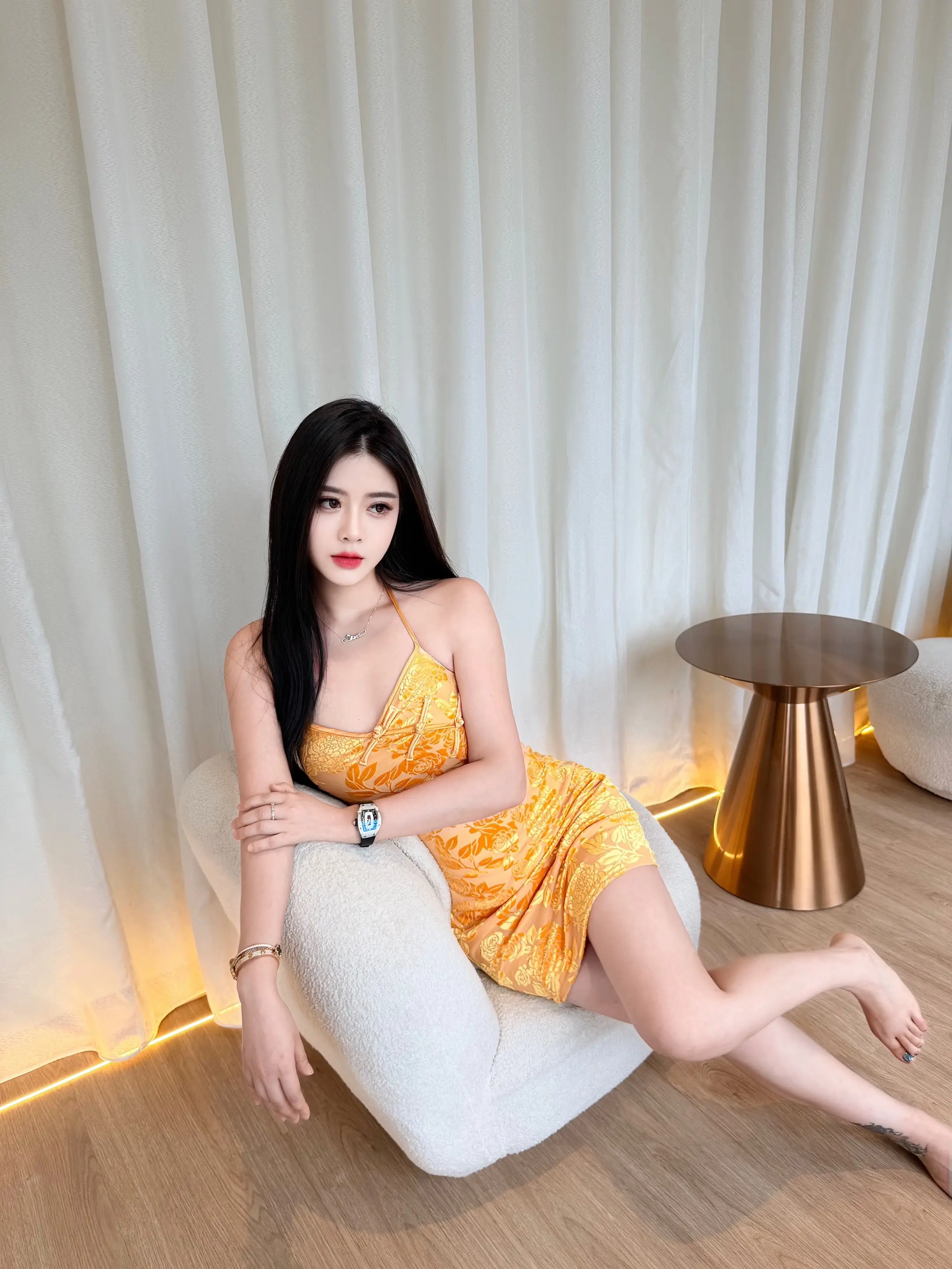 可以给我二块钱吗。我买袋盐，我感觉我们的关系有点淡了