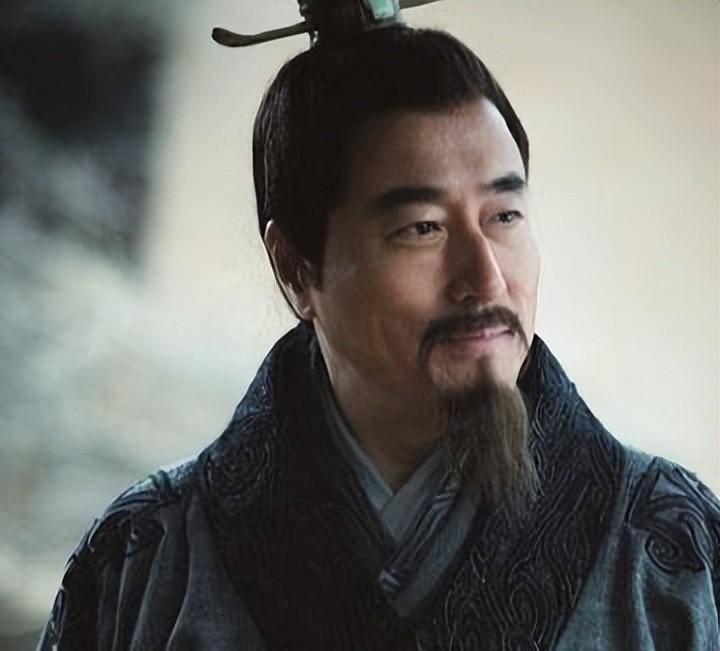 翻开《史记》和《汉书》的货殖列传与百官表，算一笔细账就会发现，汉代那个让无数英雄