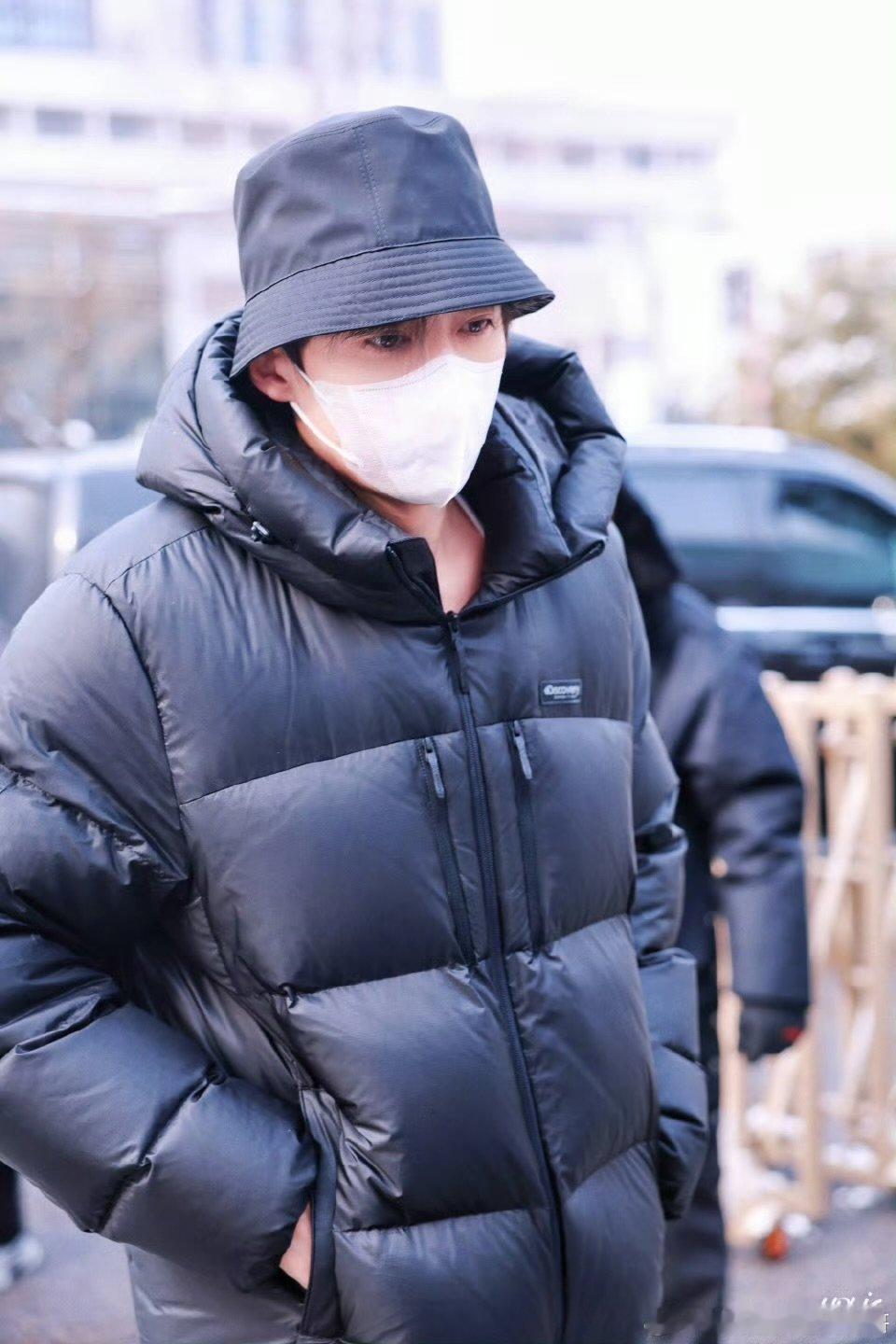 刘学义现身央视春晚刘学义现身央视春晚 