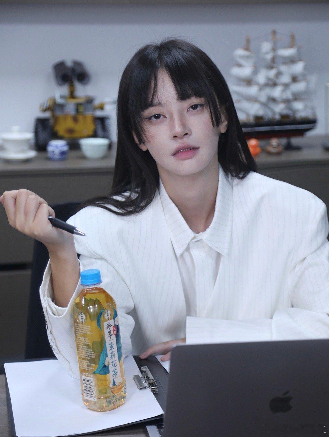 上班💼 ​​​