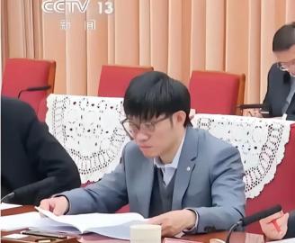 硅谷的高管们可能想不到，让他们夜不能寐的，竟然是一个成本数字。2025年之初，D