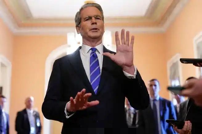 这下子，欧盟那边的“面子”恐怕是挂不住了！

1月11日这消息一出，布鲁塞尔和北