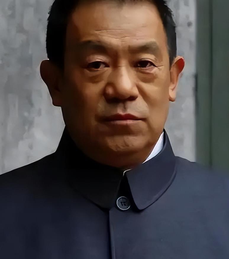 男演员高亮去世享年50岁。
 
看完他演的《驻站》，非常棒的演员，太可惜了，人生