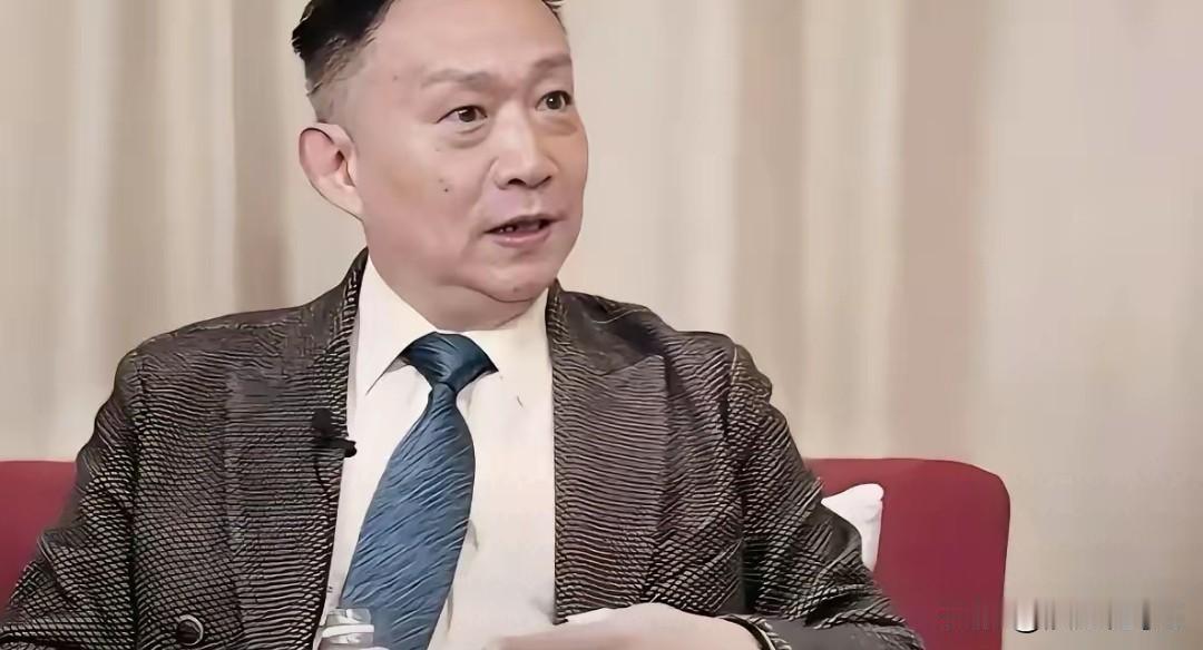卢麒元痛批精英乱象，戳中普通人的集体共鸣
 
卢麒元发文用“殖儿加戏子，庞氏加走