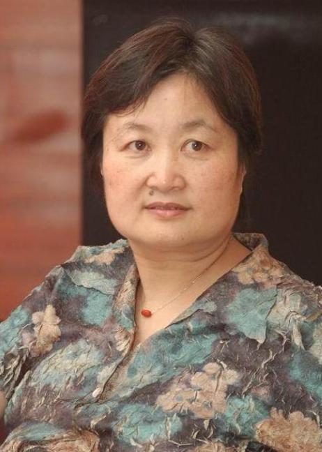 陈知进，陈赓与傅涯之女，这位开国大将的女儿，把“陈赓家风”熔铸进手术刀的寒光里，