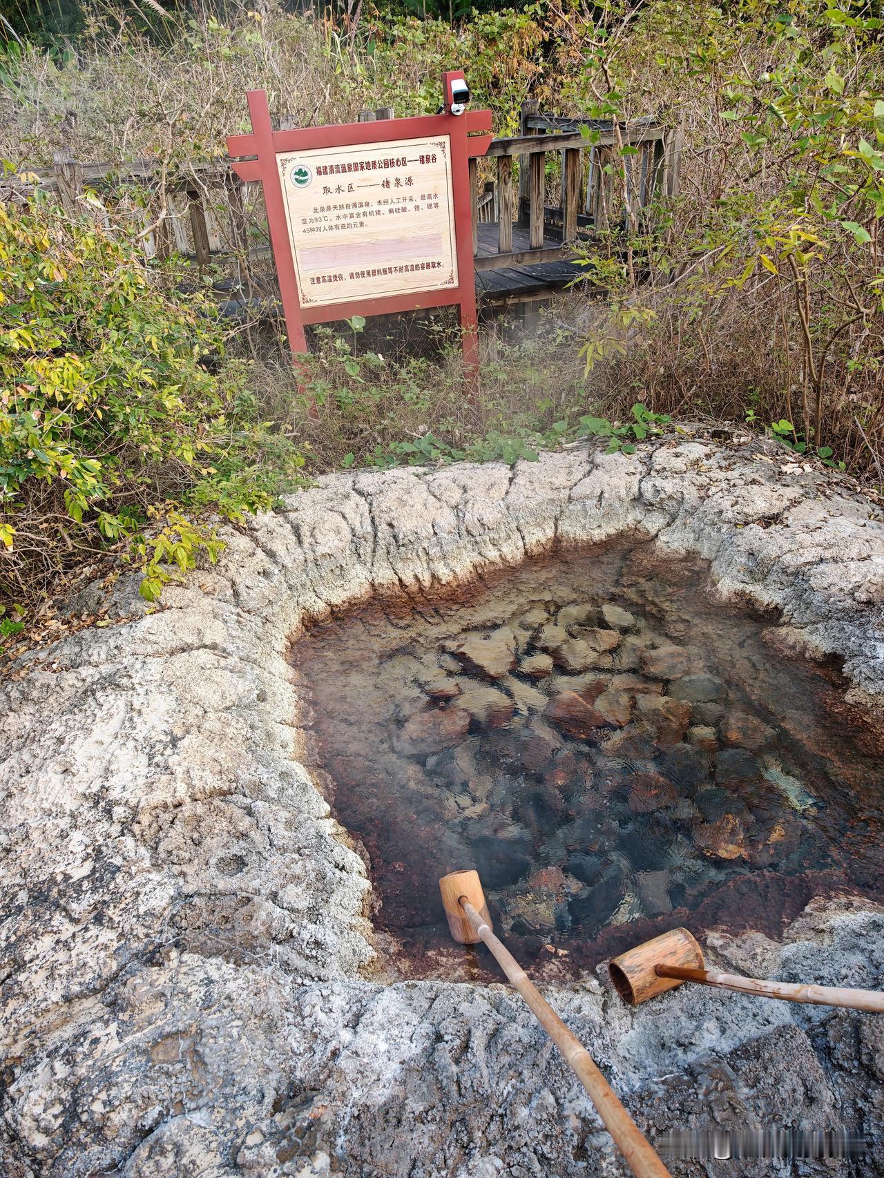 【福建这座没有通高铁的小城，居然藏着世界唯二中国唯一，你们来过这里吗？】

  