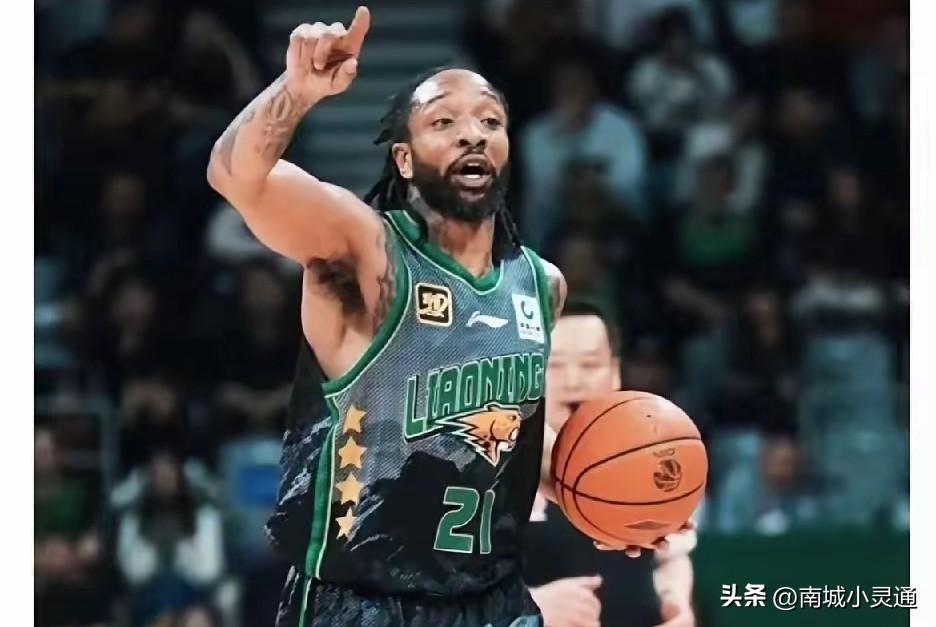 辽宁男篮竟然裁掉了威尔斯，真是大跌眼镜。你们辽宁男篮裁掉威尔斯会后悔的，他现在应