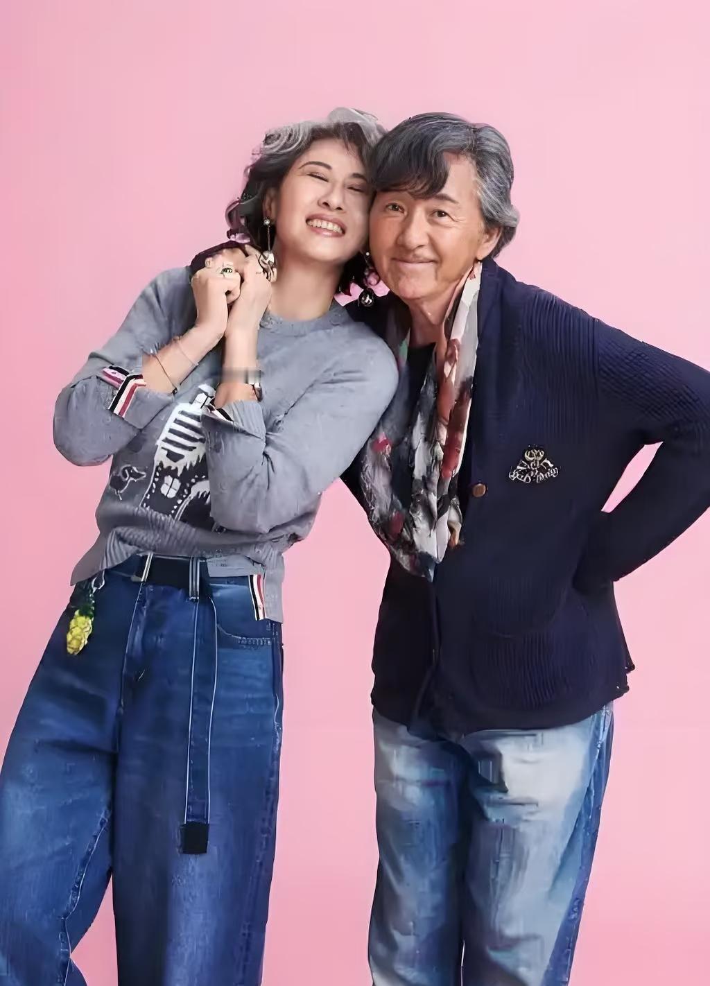 惊！叶倩文林子祥结婚29年：爱还在，但已分房？
    最近有网友说，叶倩文和林
