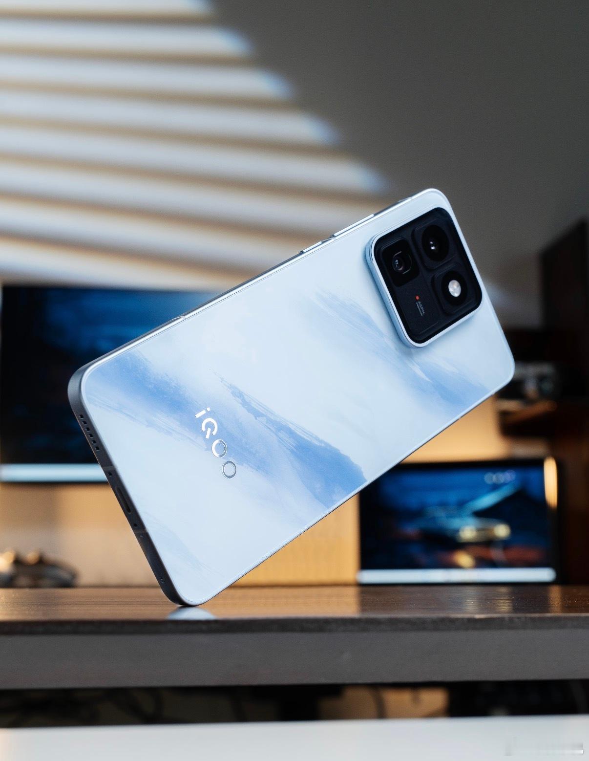 5月连发三款新游戏手机，到底谁才是真香机？🤯红魔11s Pro、拯救者Y70新