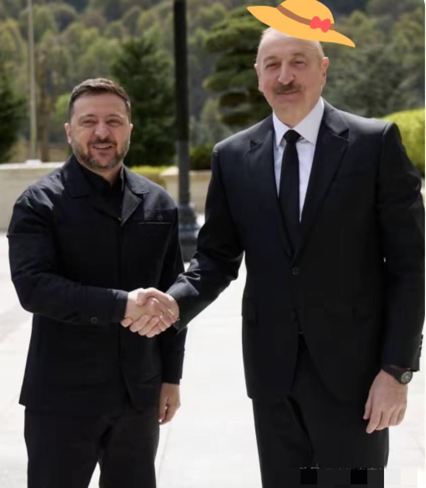 泽连斯基表示，乌方已准备好在阿塞拜疆举行三边会谈
 
4月25日，正在阿塞拜疆访