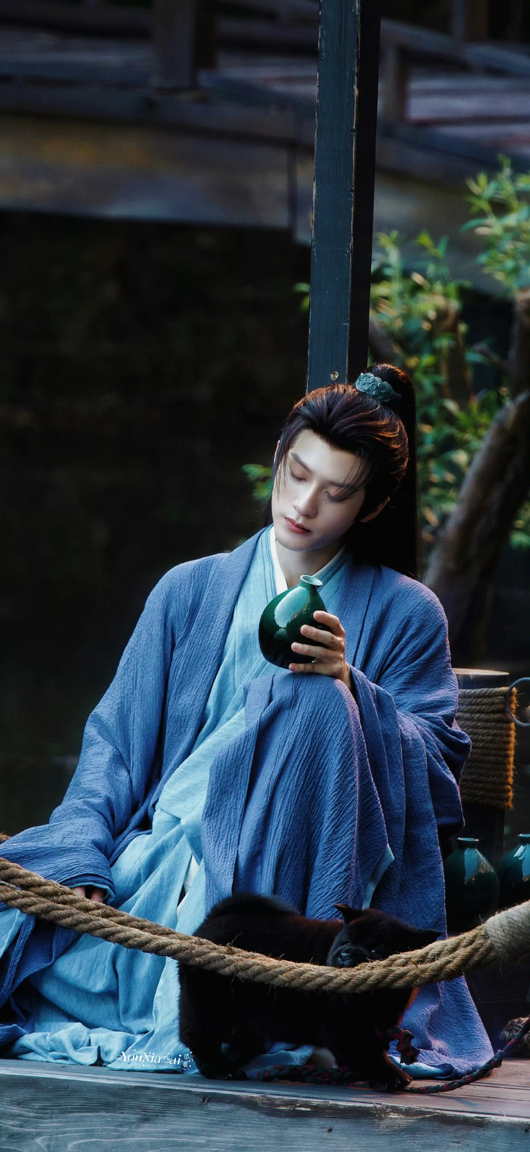 愿与君同饮 