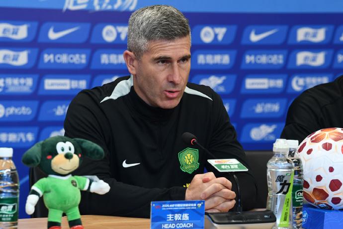 国安客战深圳，恩科洛洛伤情比预计的要好
 
带着从杭州拼下来的1分，北京国安全队