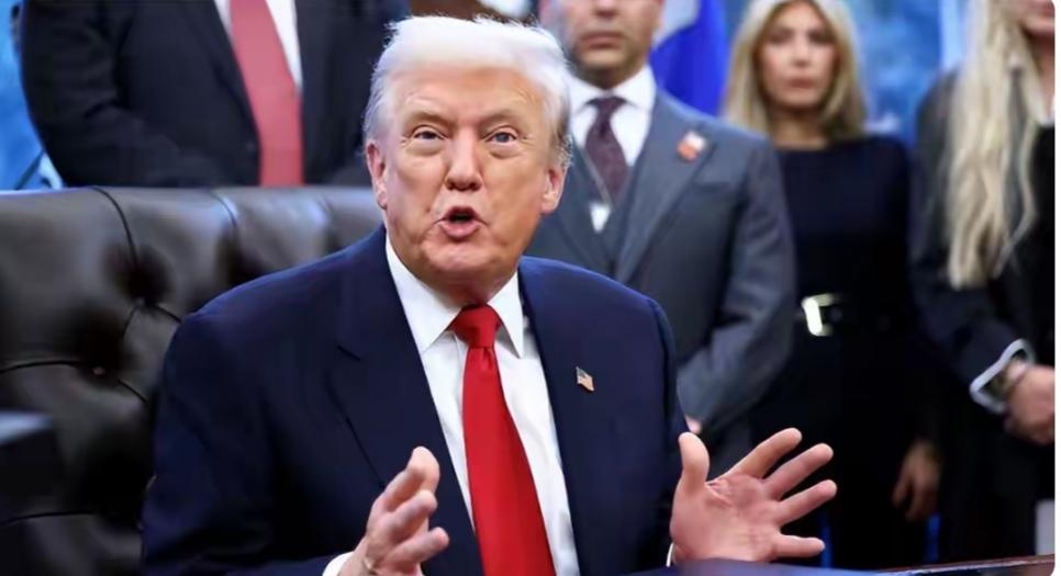 特朗普急忙号召全美50个州！
不能让中方超车，
这两件事接连发生，背后藏着不少门