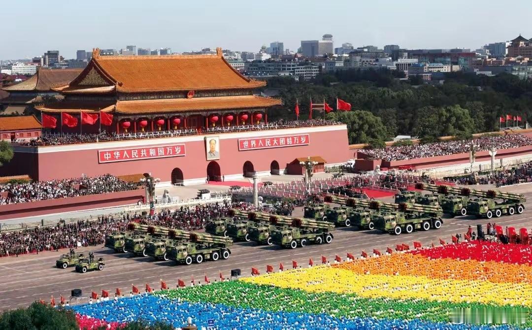中方回应是否会邀特朗普参加阅兵特朗普如果参加中国的阅兵，那确实会成为历史性的一刻