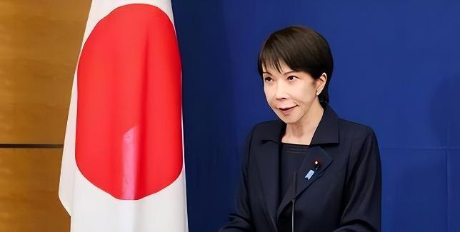 日本简直把国际大国博弈当成了娱乐圈的低级危机公关，7月27日，日本的高市早苗搞了