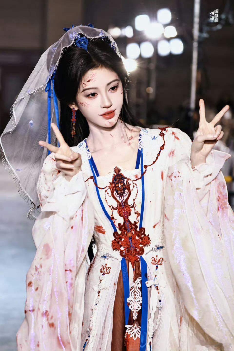 鞠婧祎来战杀青饭拍，姐子下一部还是栩栩的戏